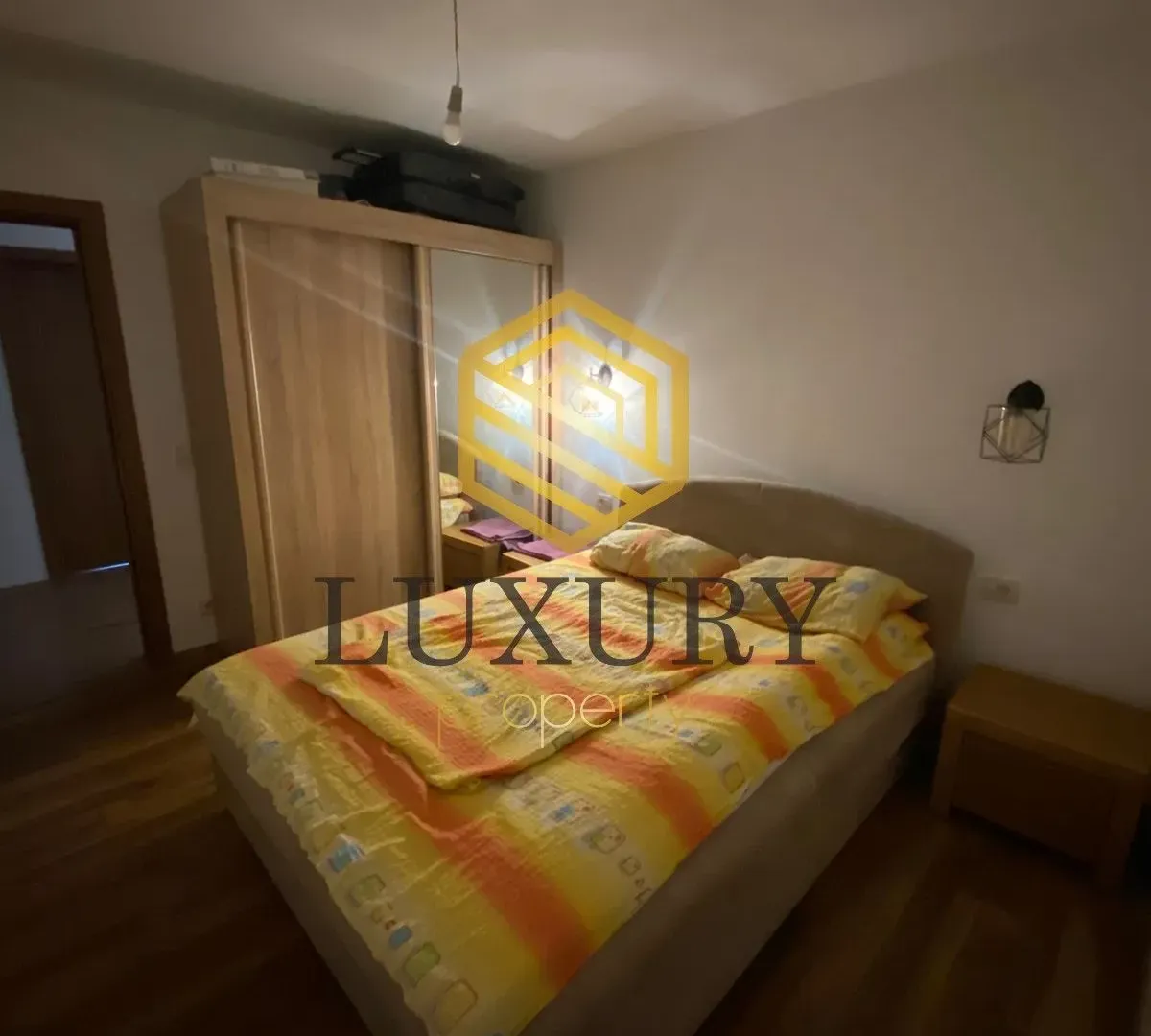 Sale, house, 280m², Zeta, Podgorica
