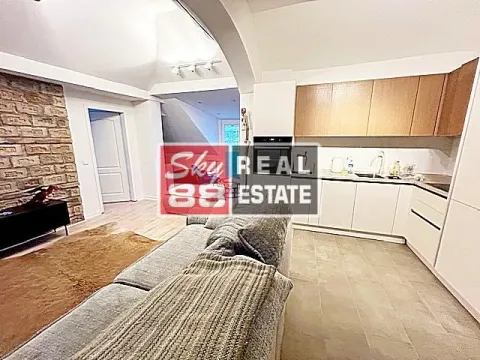 Prodaja, trosoban stan, 76m², Kalenić Pijaca, Vračar Sve Podlokacije - image 5