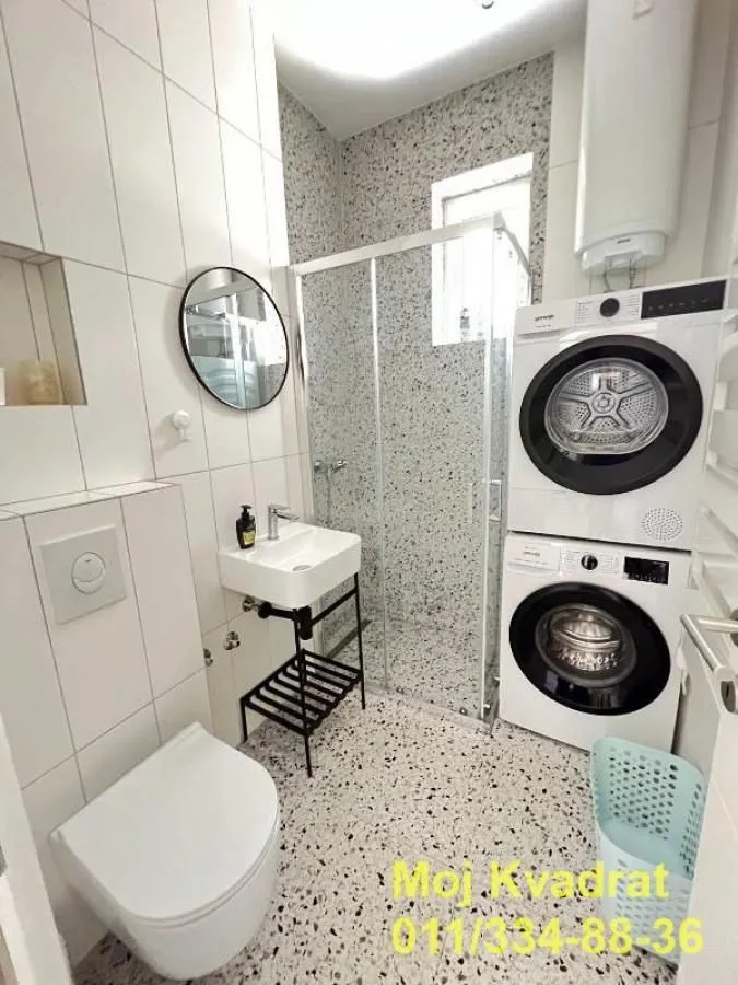 Izdavanje, dvosoban stan, 45m², Stari Grad, Beograd