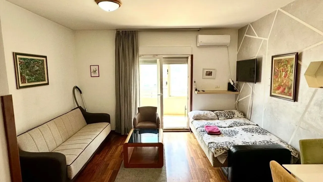 Daily-rent, one bedroom apartment, 30m², City Kvart, Podgorica