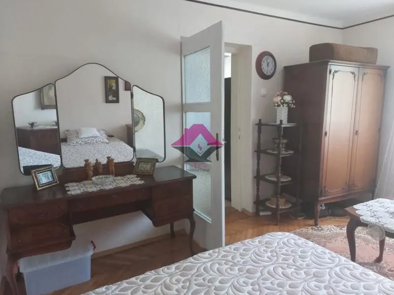 Sale, three bedroom apartment, 77m², Zemun Sve Podlokacije, Beograd