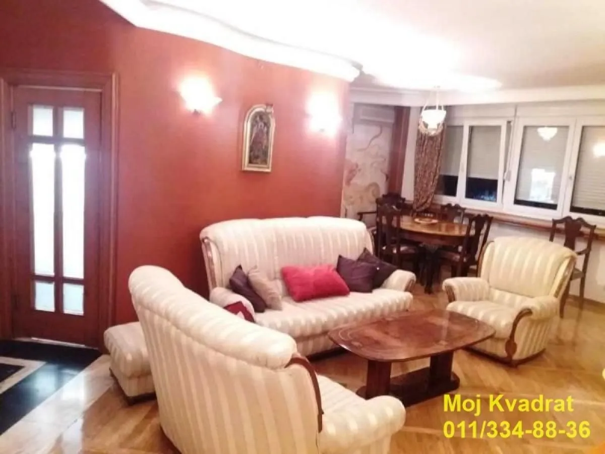 Izdavanje, četvorosoban stan, 94m², Savski Venac, Beograd