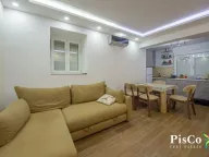 Prodaja, kuća, 150m², Centar, Podgorica - image 1