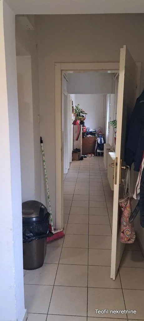 Prodaja, trosoban stan, 91m², Novi Sad, Srbija