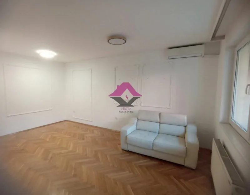 Izdavanje, trosoban stan, 70m², Bulevar Oslobodjenja, Novi Sad Sve Podlokacije