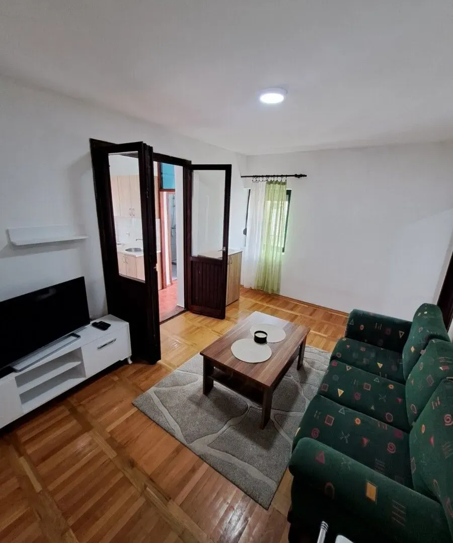Rent, one bedroom apartment, 45m², Zlatica, Podgorica