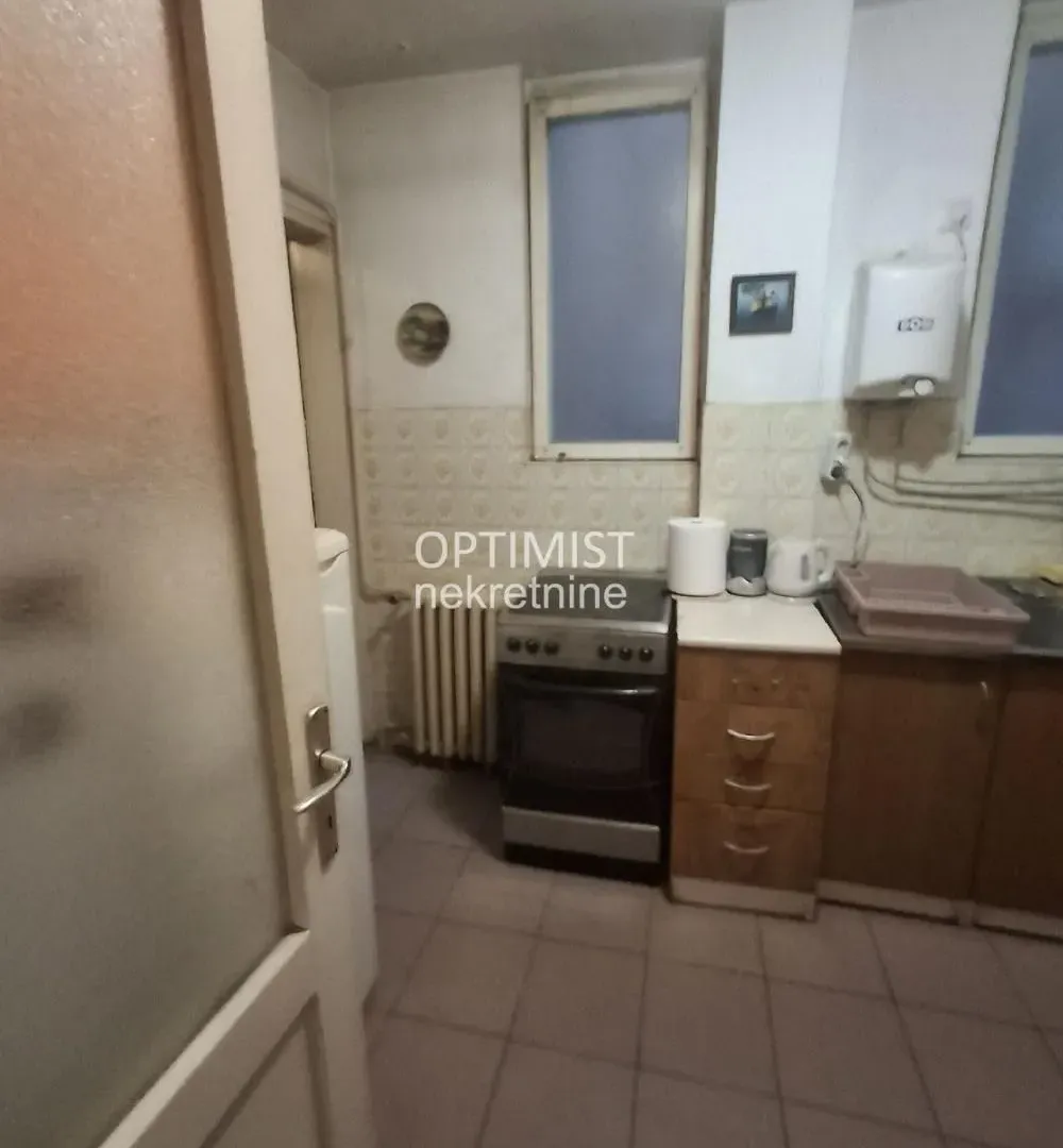 Prodaja, trosoban stan, 69m², Stari Merkator, Novi Beograd Sve Podlokacije