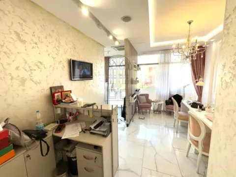 Rent, office space, 42m², Nova Dalmatinska, Podgorica - image 9