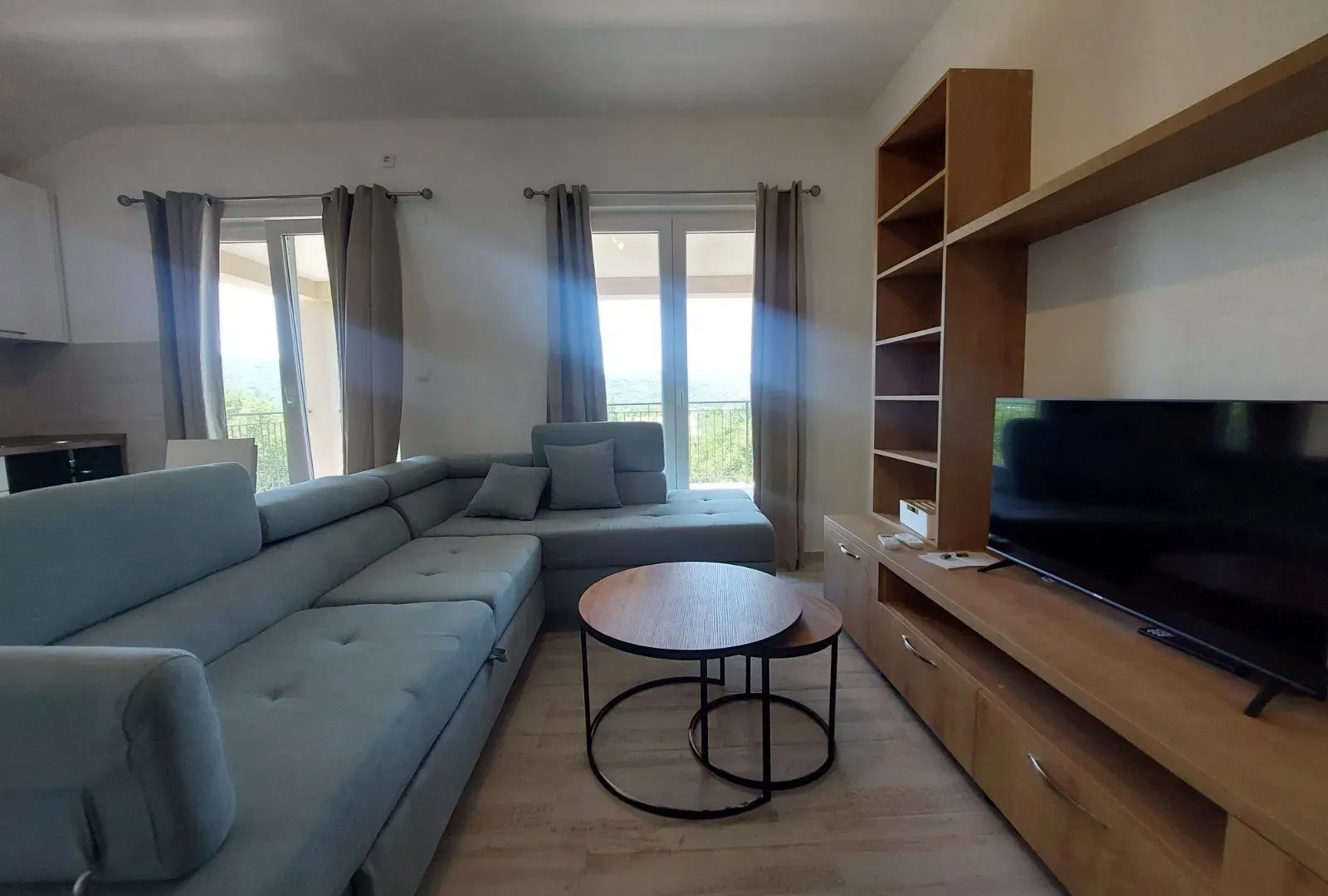 Rent, two bedroom apartment, 100m², Radanovići, Kotor