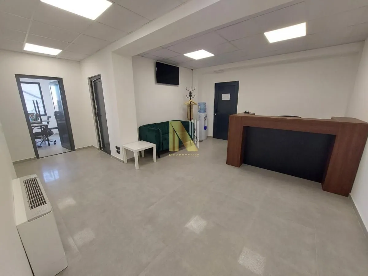 Rent, office space, 268m², Bulevar Oslobodjenja, Novi Sad Sve Podlokacije
