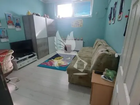 Prodaja, trosoban stan, 55m², Tozino Voce, Mladenovac - image 5