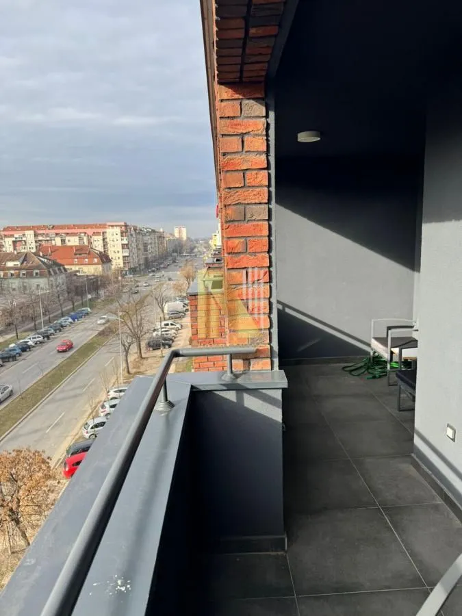 Izdavanje, dvosoban stan, 41m², Nova Detelinara, Novi Sad Sve Podlokacije