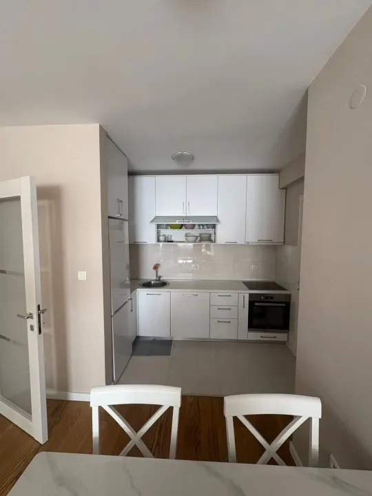 Rent, one bedroom apartment, 47m², Central Point, Podgorica
