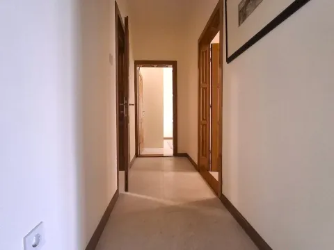 Izdavanje, stan, 115m², Momišići, Podgorica - image 14