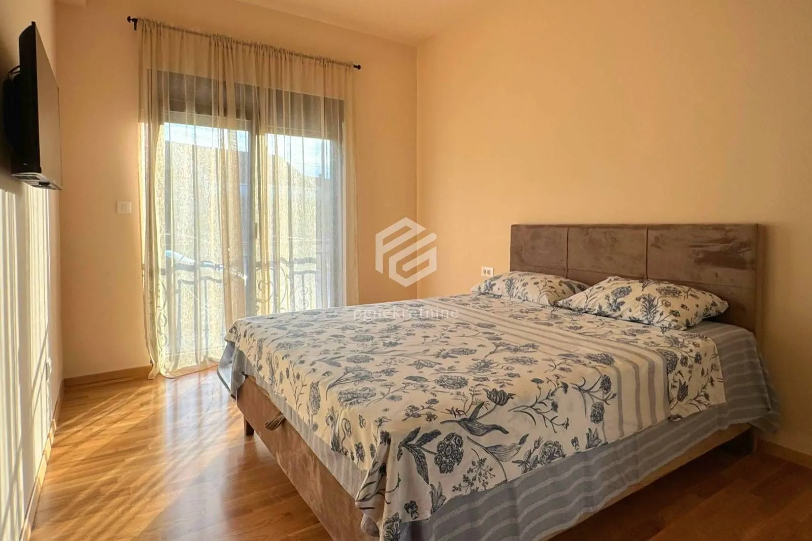 Rent, two bedroom apartment, 76m², Dalmatinska ulica, Podgorica