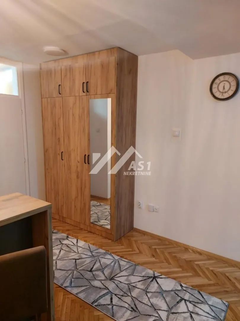 Rent, one bedroom apartment, 33m², Grbavica, Novi Sad Sve Podlokacije