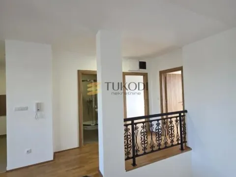 Prodaja, trosoban stan, 80m², Mišeluk, Petrovaradin - image 6