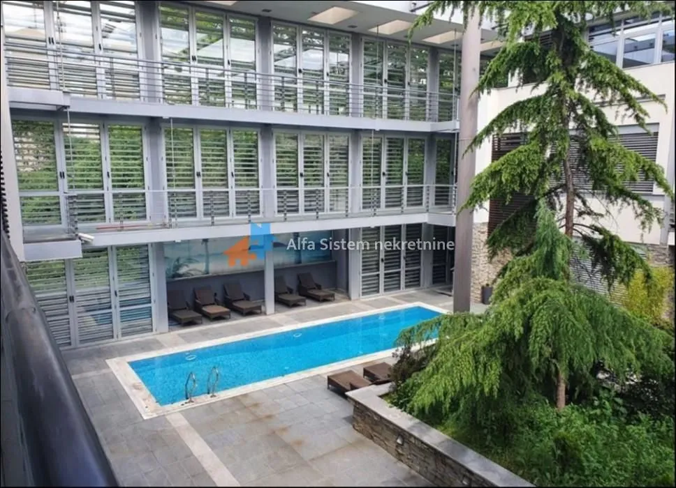 Rent, four bedroom apartment, 148m², Savski Venac, Beograd