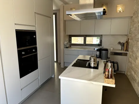 Prodaja, kuća, 164m², Kumbor, Herceg Novi - image 11