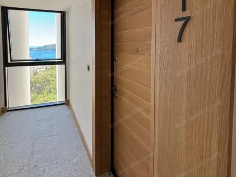 Sale, one bedroom apartment, 69m², Bečići, Budva - image 11