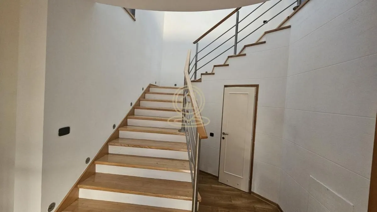Rent, office space, 200m², Zemun Novi Grad, Zemun Sve Podlokacije