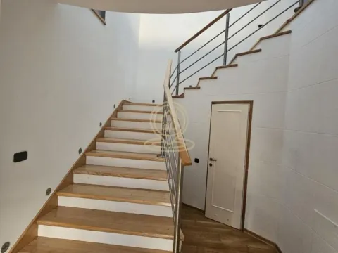 Rent, office space, 200m², Zemun Novi Grad, Zemun Sve Podlokacije - image 6