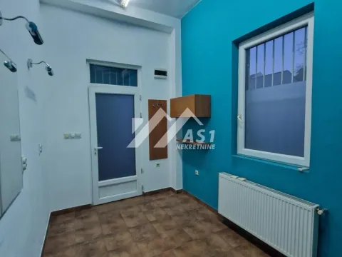 Rent, office space, 10m², Detelinara, Novi Sad Sve Podlokacije - image 4