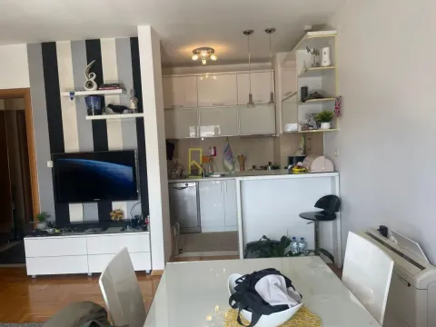 Prodaja, dvosoban stan, 69m², Tuški Put, Podgorica - image 3
