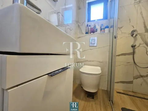 Izdavanje, jednosoban stan, 43m², Dalmatinska ulica, Podgorica - image 7