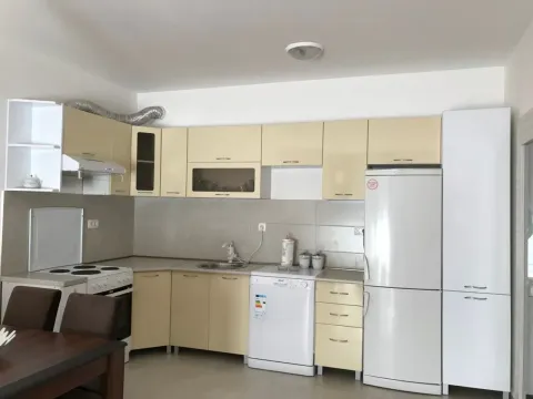Rent, two bedroom apartment, 71m², Ljubović, Podgorica - image 4