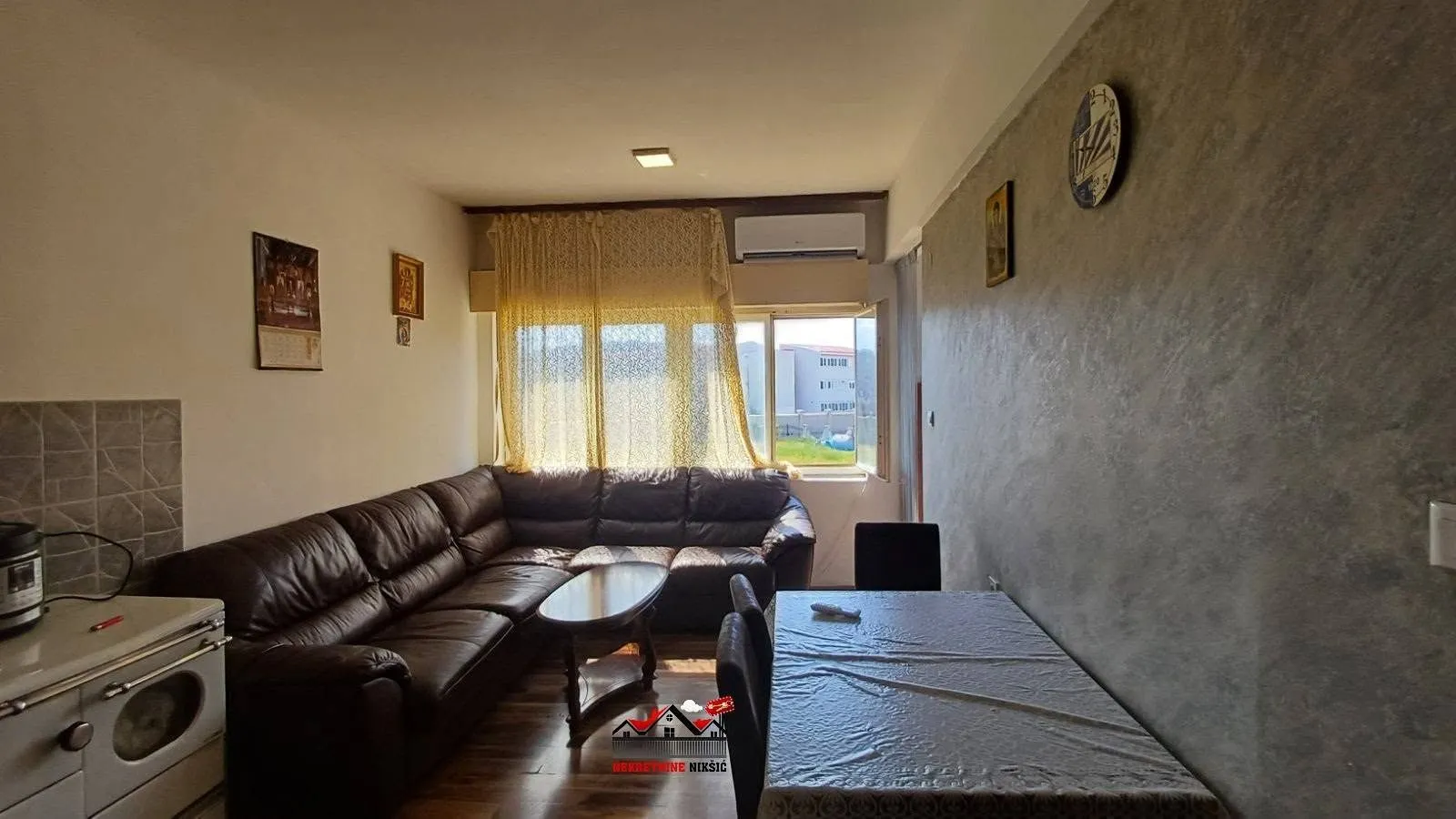 Prodaja, jednosoban stan, 42m², Centar, Nikšić