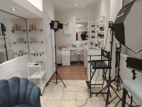 Poslovni prostor in Vračar Sve Podlokacije