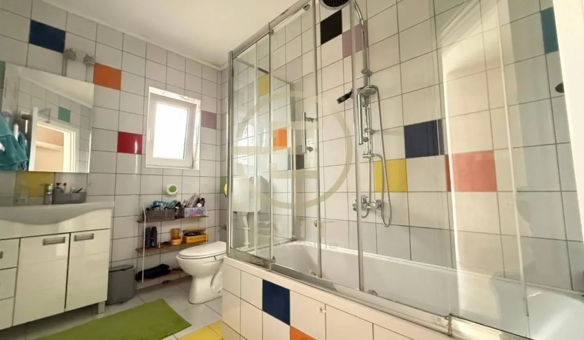Sale, house, 273m², Petrovaradin, Novi Sad