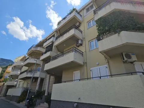 Sale, one bedroom apartment, 39m², Rafailovići, Budva