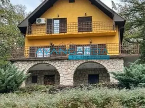 Rent, apartment, 250m², Sopot, Beograd - image 2