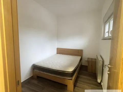 Izdavanje, četvorosoban stan, 88m², Novi Banovci, Stara Pazova - image 15