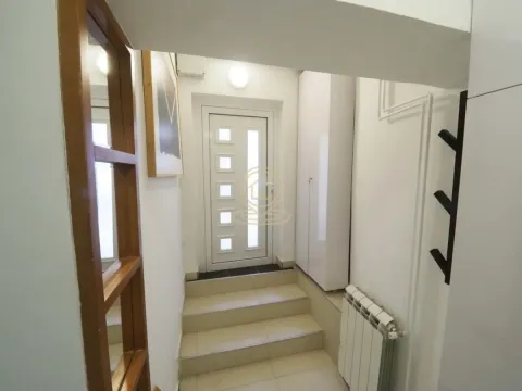 Rent, one bedroom apartment, 31m², Stari Grad, Beograd - image 14