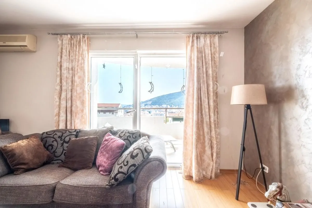 Prodaja, dvosoban stan, 76m², Budva, Crna Gora