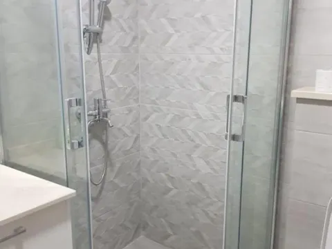 Izdavanje, dvosoban stan, 46m², Centar, Tivat - image 8