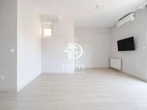 Sale, apartment, 118m², Đeram Pijaca, Beograd - image 5
