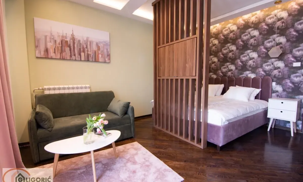 Prodaja, četvorosoban stan, 109m², Stari Grad, Beograd