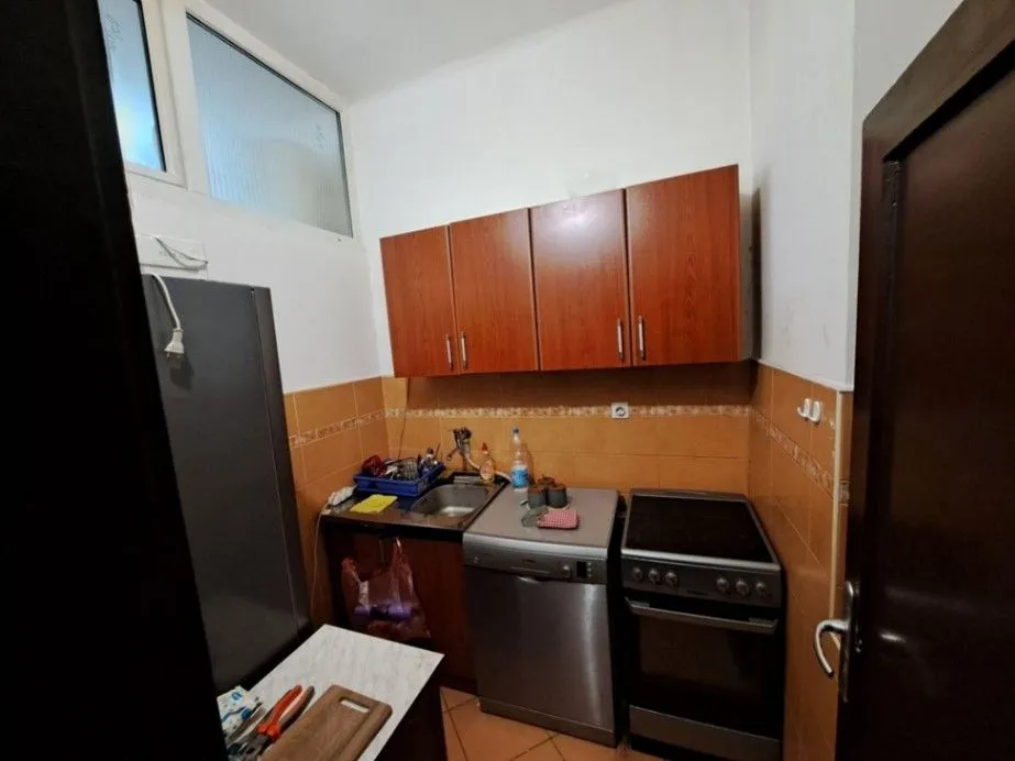 Prodaja, jednosoban stan, 42m², Centar, Podgorica