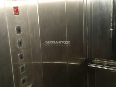 Prodaja, trosoban stan, 58m², Stari Grad, Beograd - image 18