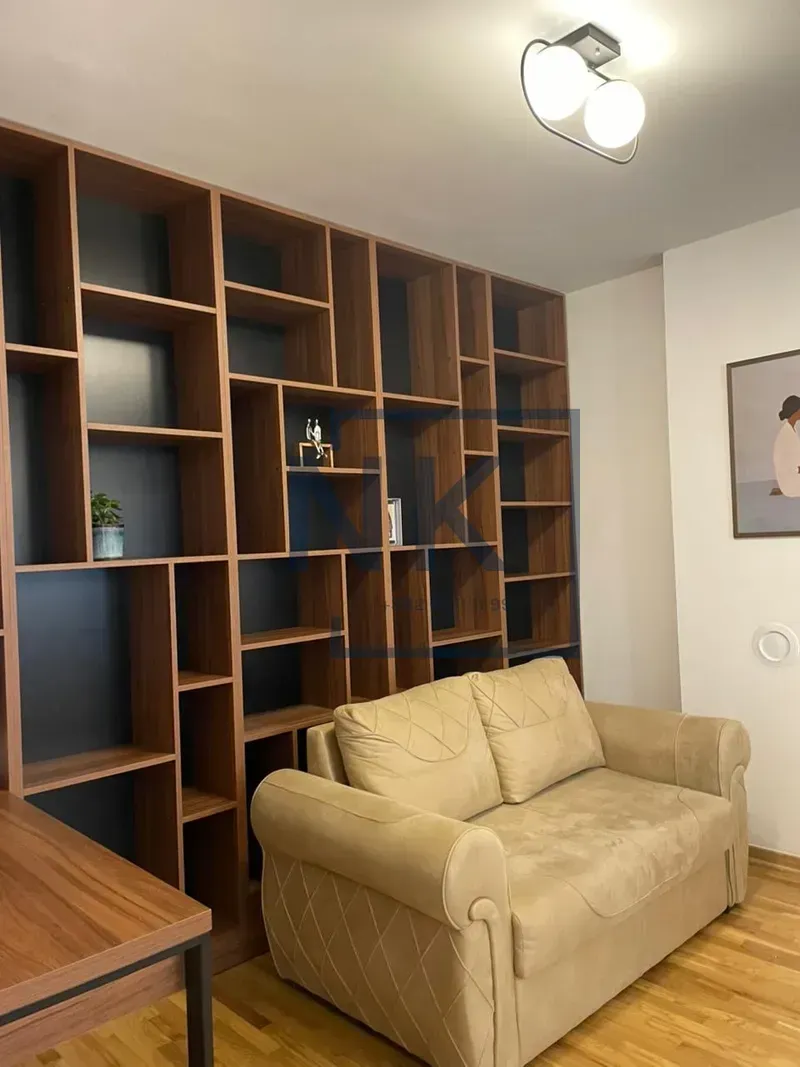 Rent, two bedroom apartment, 87m², Malo Brdo, Podgorica