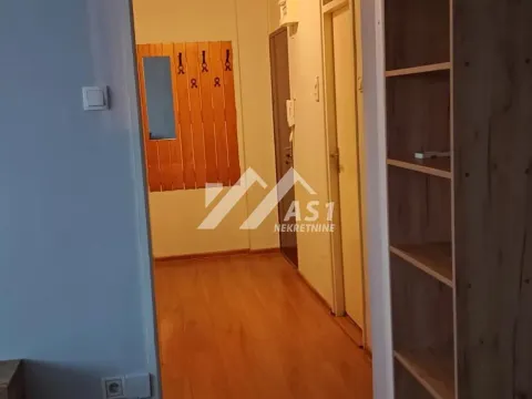 Izdavanje, trosoban stan, 55m², Liman 2, Novi Sad Sve Podlokacije - image 8