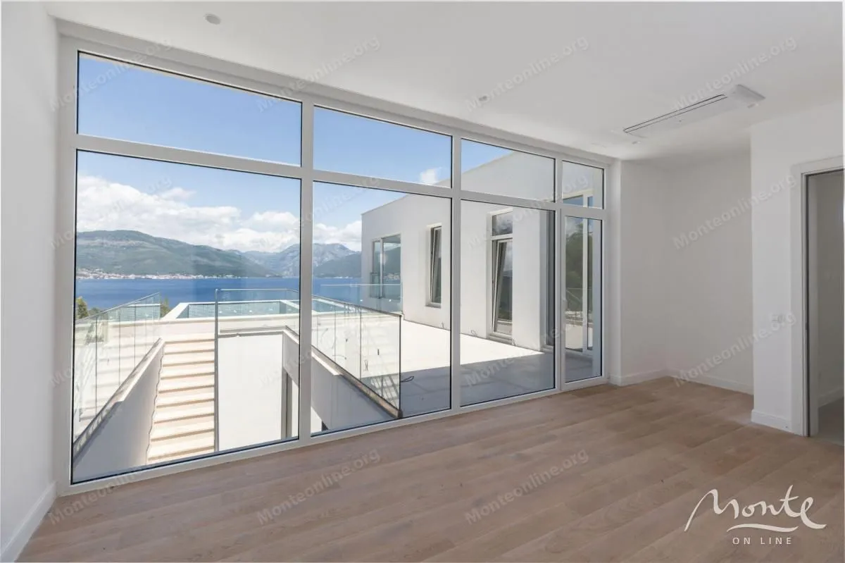 Prodaja, kuća, 328m², Krašići, Tivat