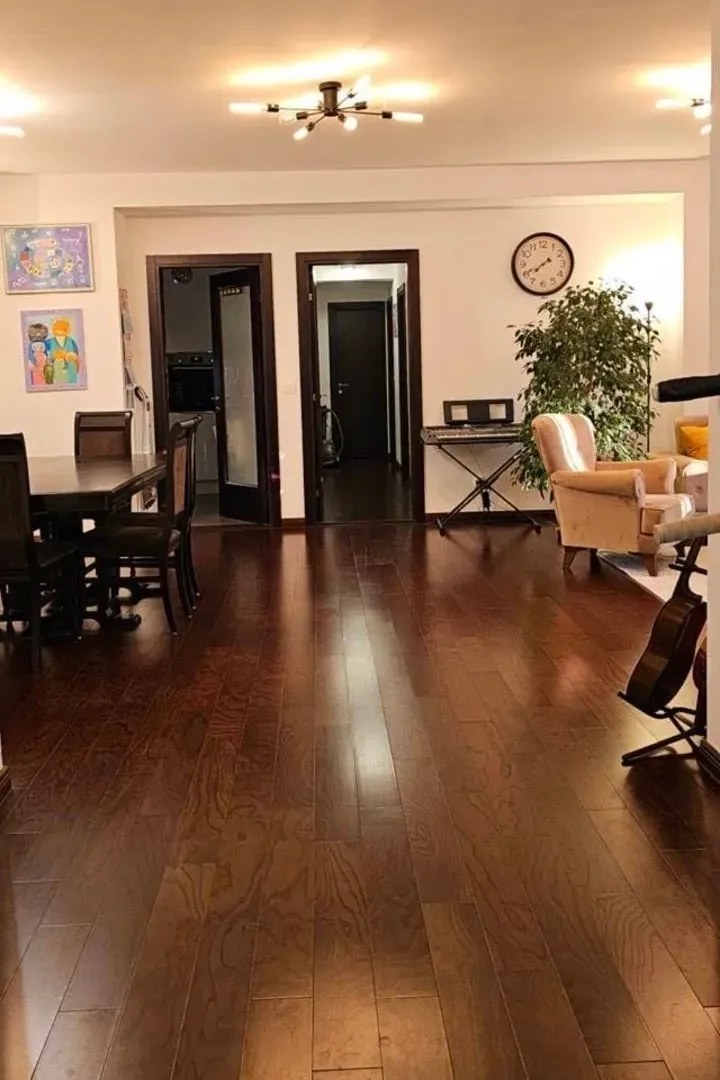 Prodaja, trosoban stan, 151m², Centar, Bar