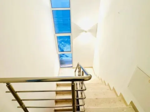 Sale, two bedroom apartment, 122m², Kruče, Ulcinj - image 3