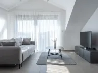 Izdavanje, stan, 70m², Tivat, Crna Gora - image 1