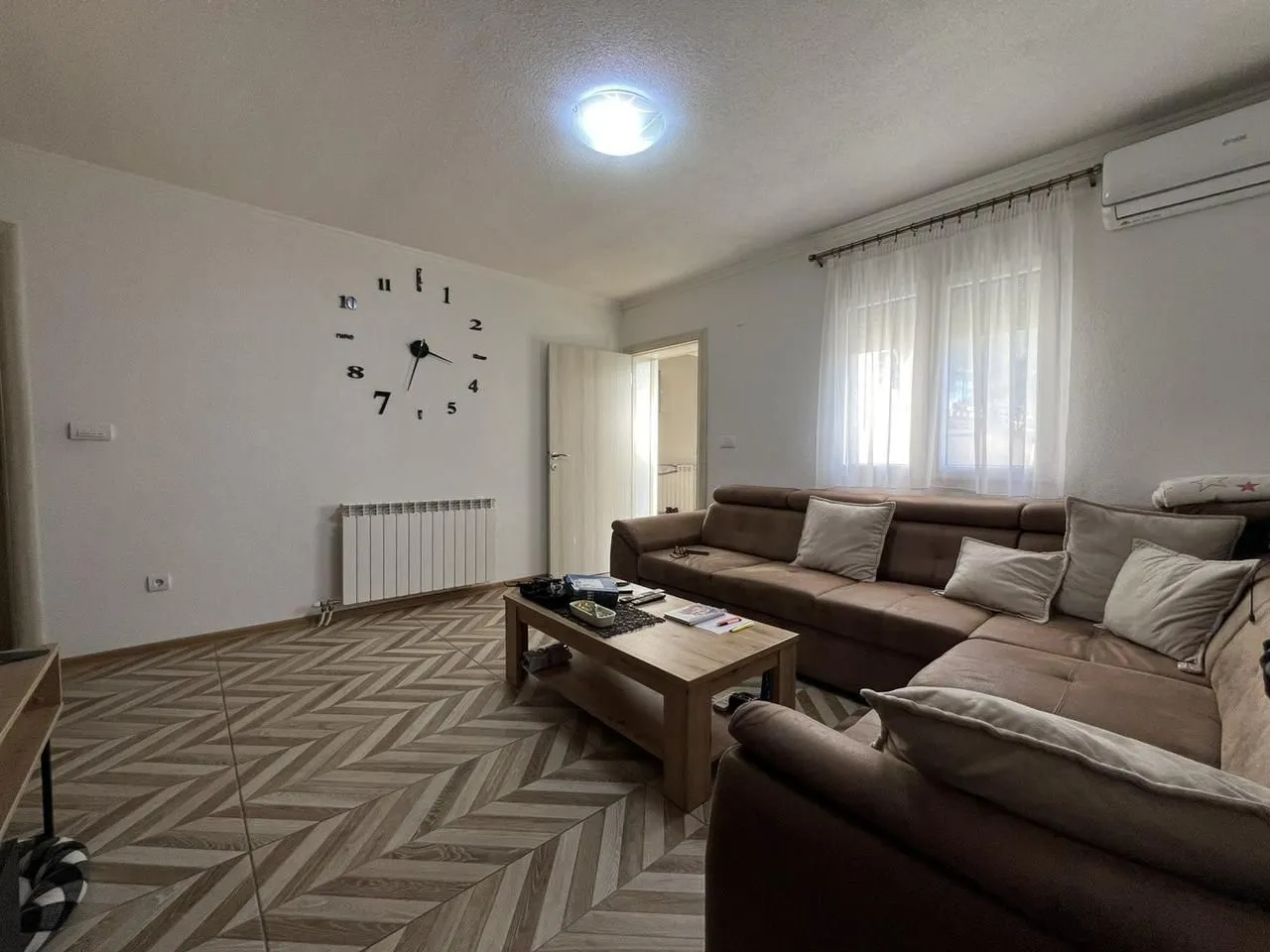 Sale, house, 350m², Bar, Crna Gora